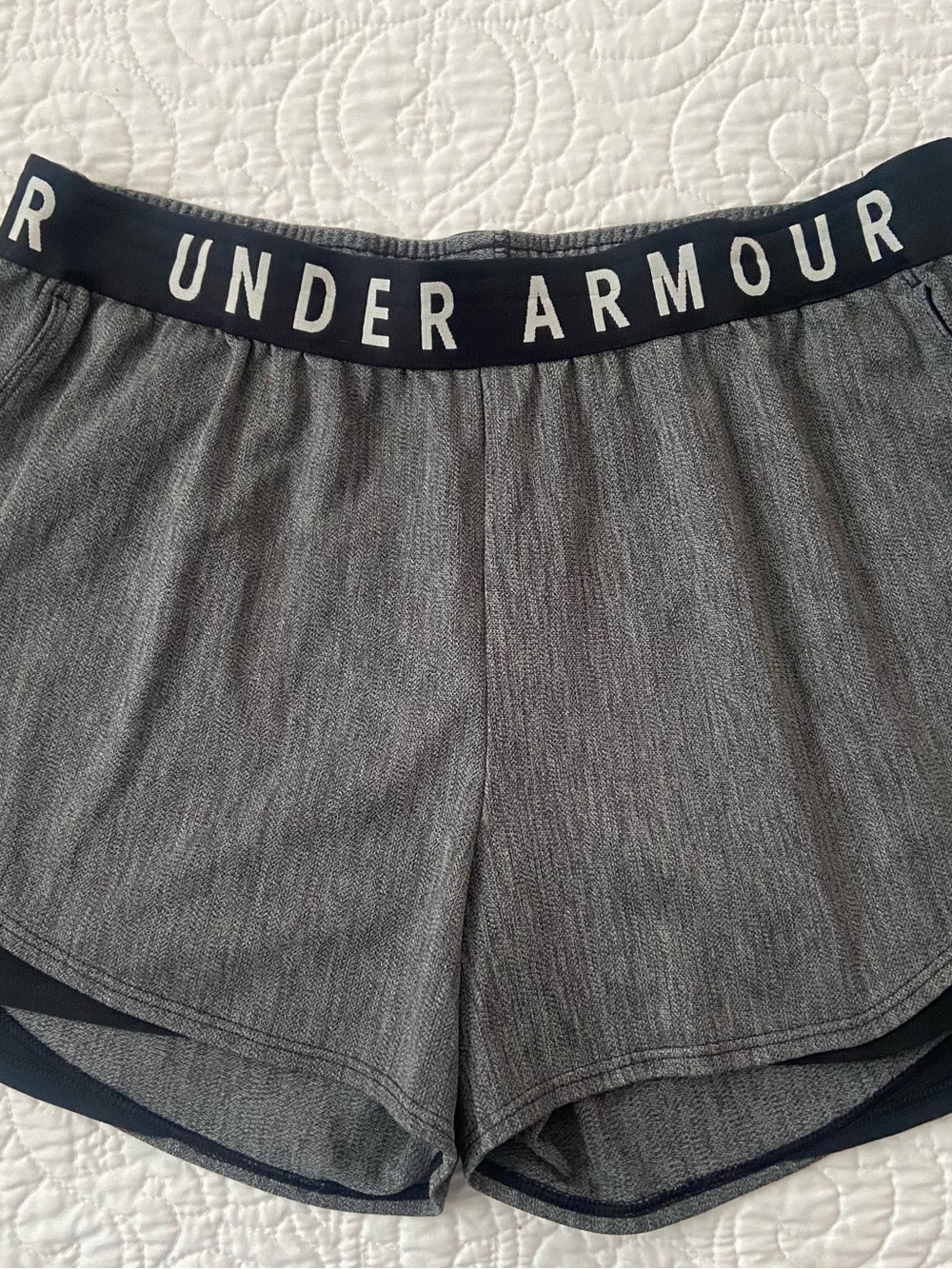 Under Armour Women's Gray Heatgear Performance Shorts